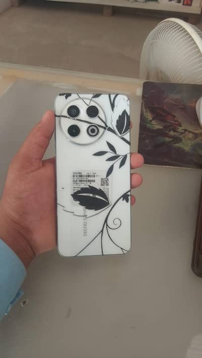 Tecno SPARK 30 Pro