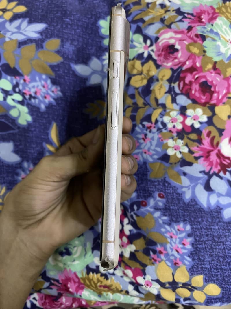 Google Pixel 8 2