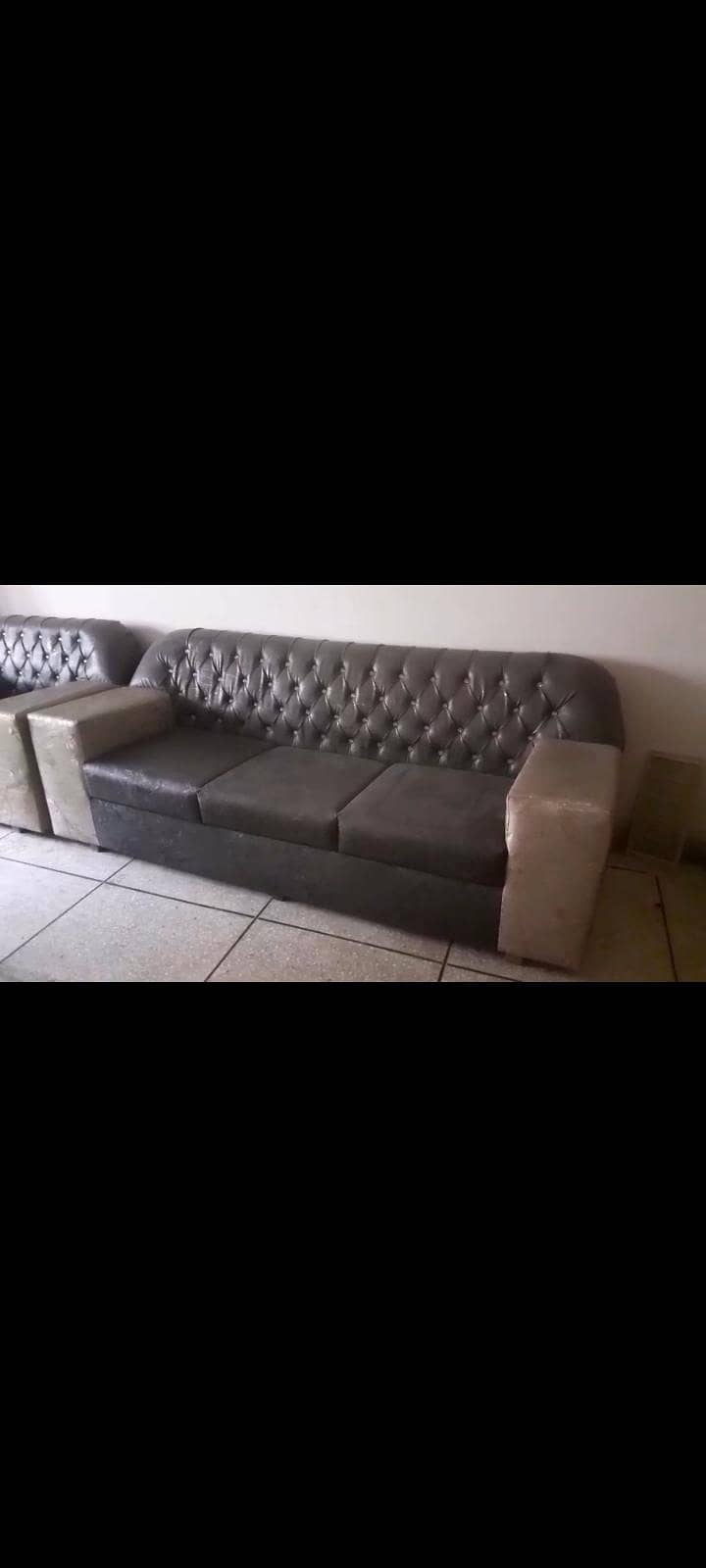Complete Sofa Set 0