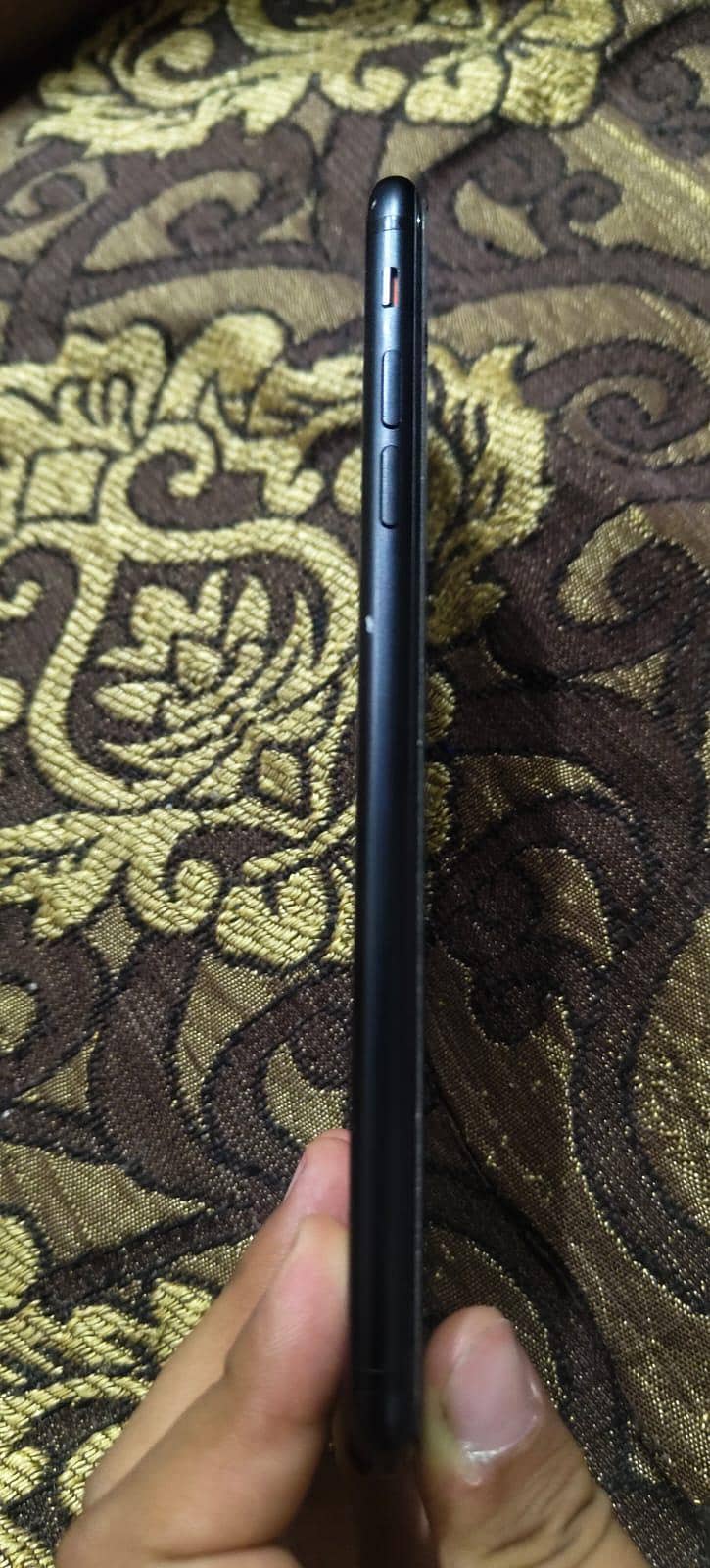 Apple iPhone 7 Plus 2