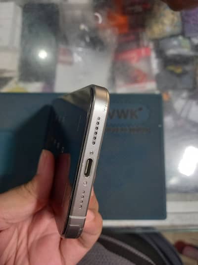 Apple iPhone 15 Pro Max