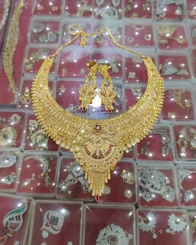 gold jewllery set for sale