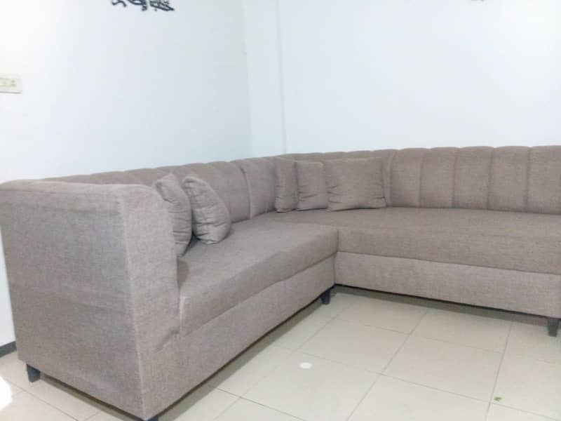 new condition shape sofa 9