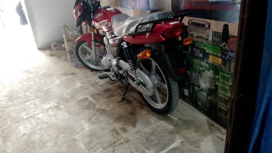 Suzuki GD110 Red Colour