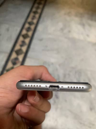 Apple iPhone SE 2