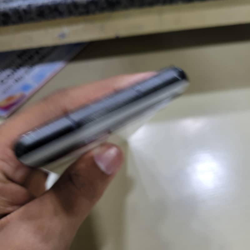Google Pixel 6a 1