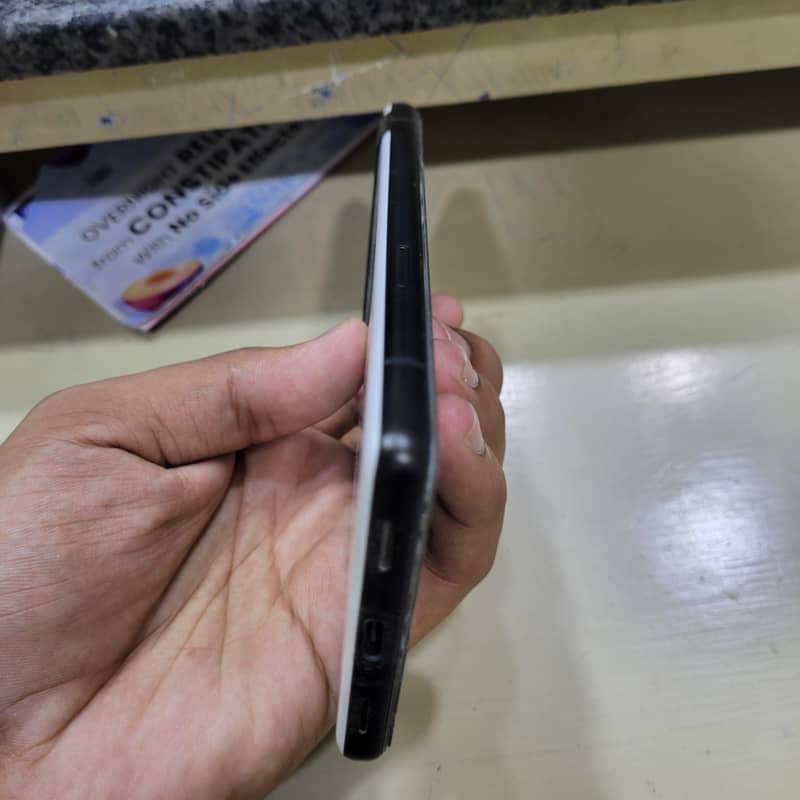Google Pixel 6a 3