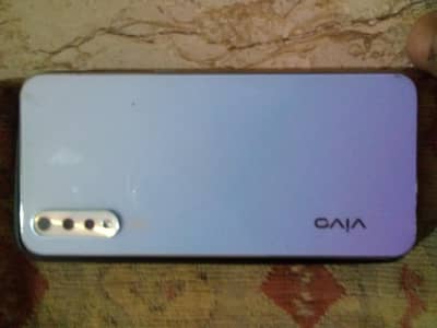 Vivo S1