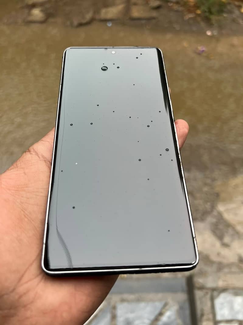 Google Pixel 7 Pro 2