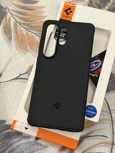 S26 ultra Spigen Core Armour