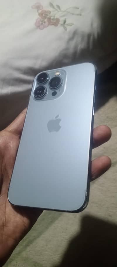 Apple iPhone 13 Pro