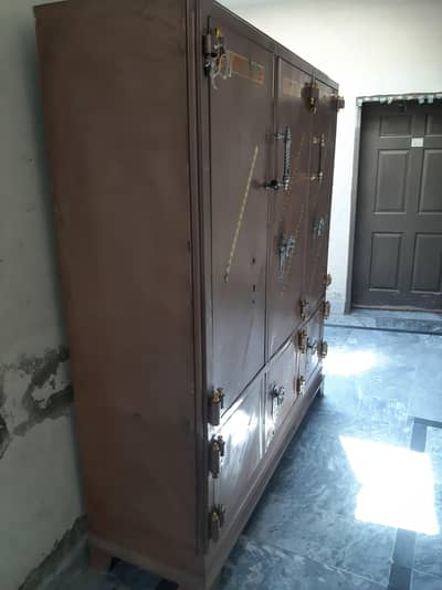 25 gauge iron wardrobe for sale