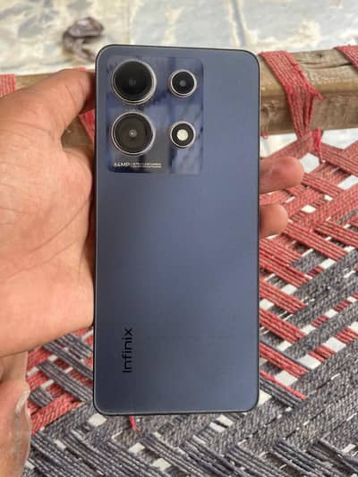 Infinix Note 30