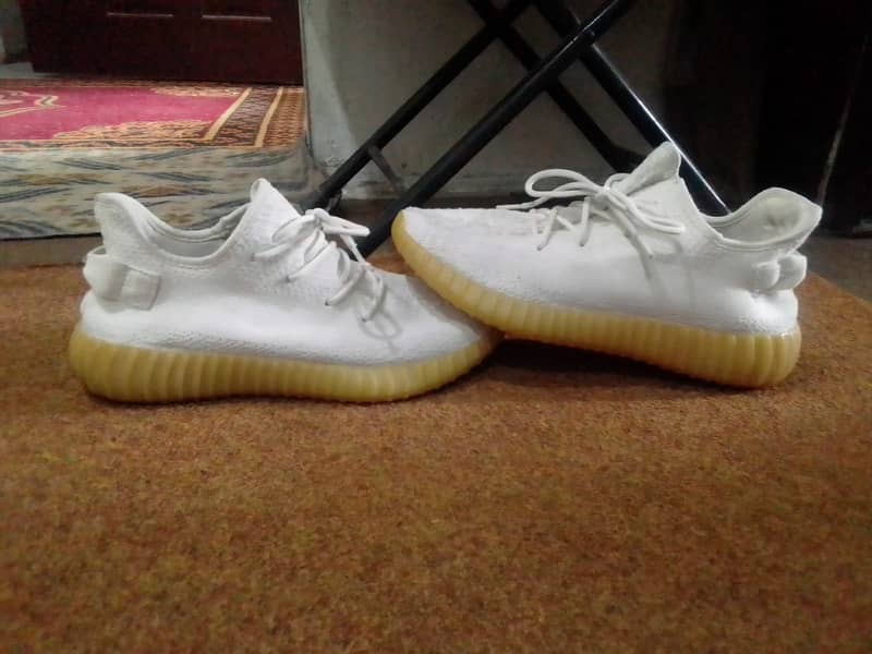 yeezy 0