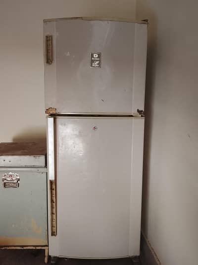 Dawlance Double Door Fridge 14 cubic-gass khatam +body damage - Gujrat