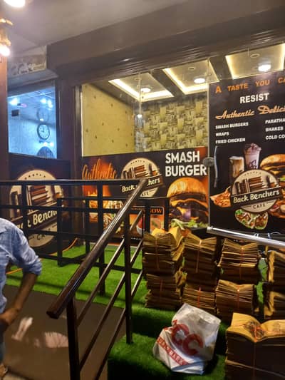 Running fast food Cafe for Sale