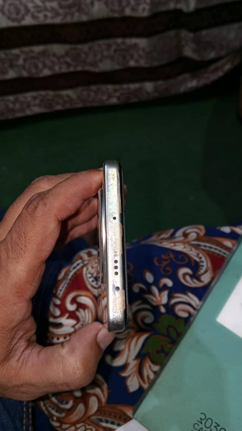 Tecno CAMON 30 5