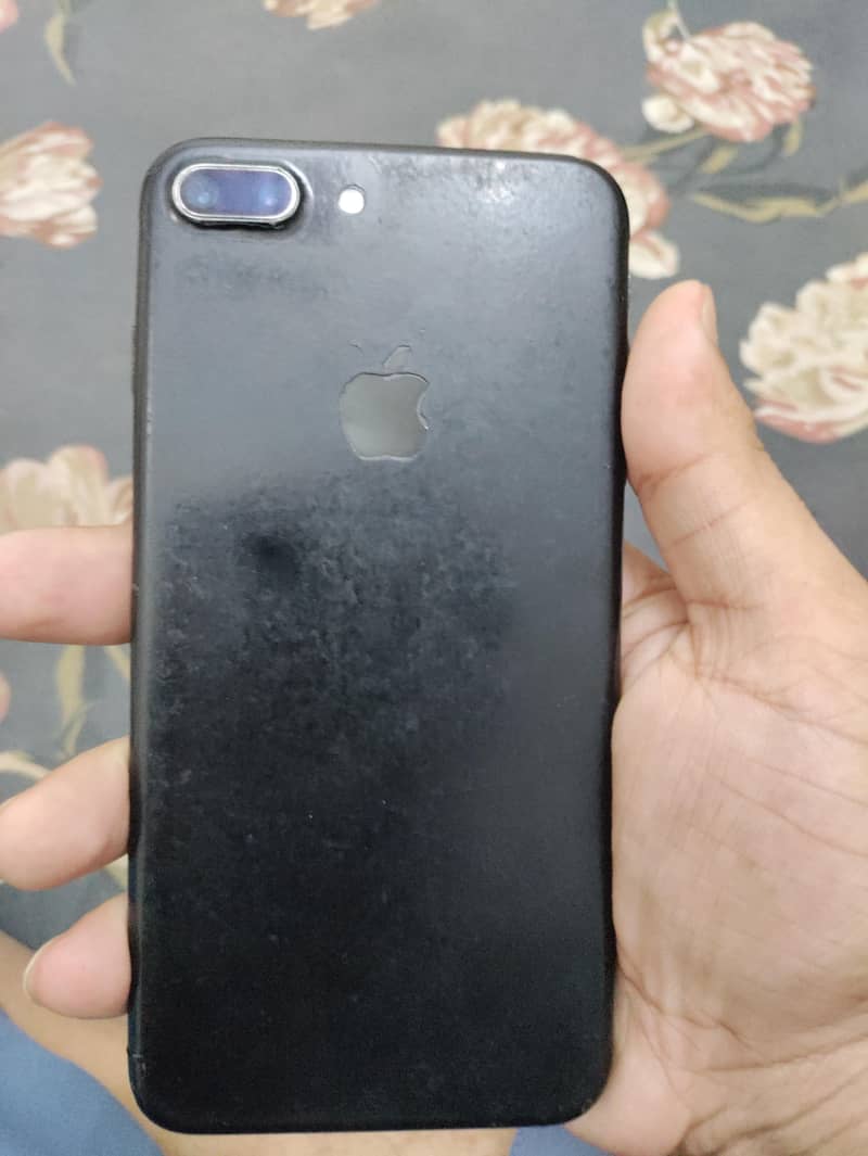 Apple iPhone 7 Plus 3