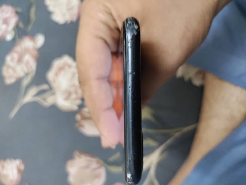 Apple iPhone 7 Plus 5