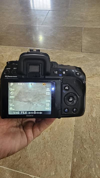Sony a500 DSLR for Sale