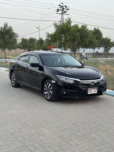 Honda Civic x UG Oriel 2016