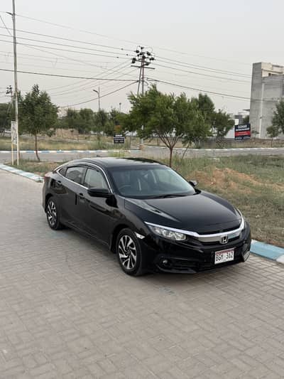 Honda Civic x UG Oriel 2016