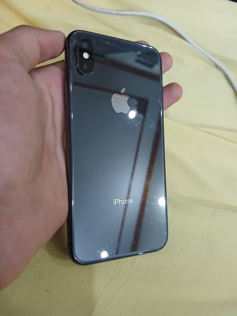 Apple iPhone X 1