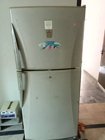 dawlance refrigerator