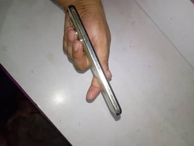 Infinix Hot 40i