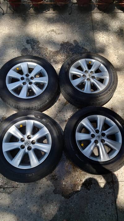 Toyota original Rims & tyers