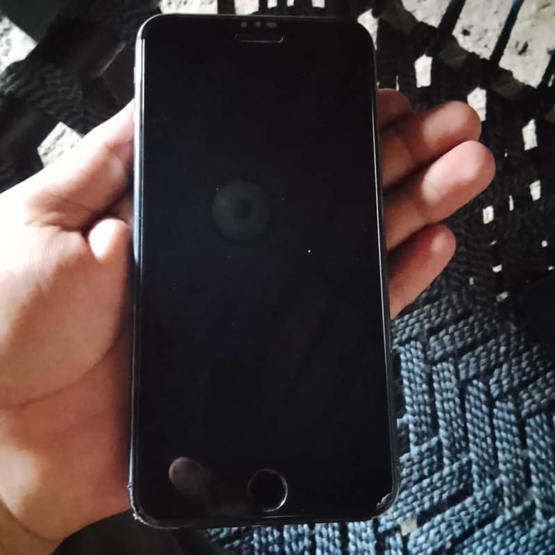 Apple iPhone 6 Plus 2