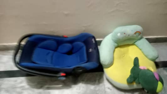 Baby cot plus baby seat both in affordable price