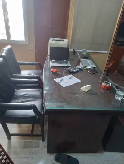 Office Furniture, Cabinets, Shelves, Glass Panels, Lump Sum