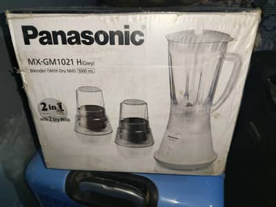 brand new Panasonic 2-in-1 blender (MX-GM1021)