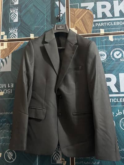 Classic Men’s black pant coat
