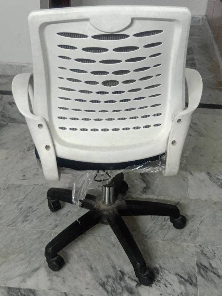 Computer Chairs 4