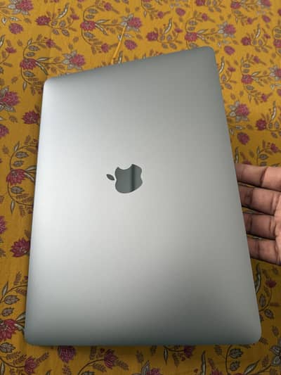 Macbook air m1
