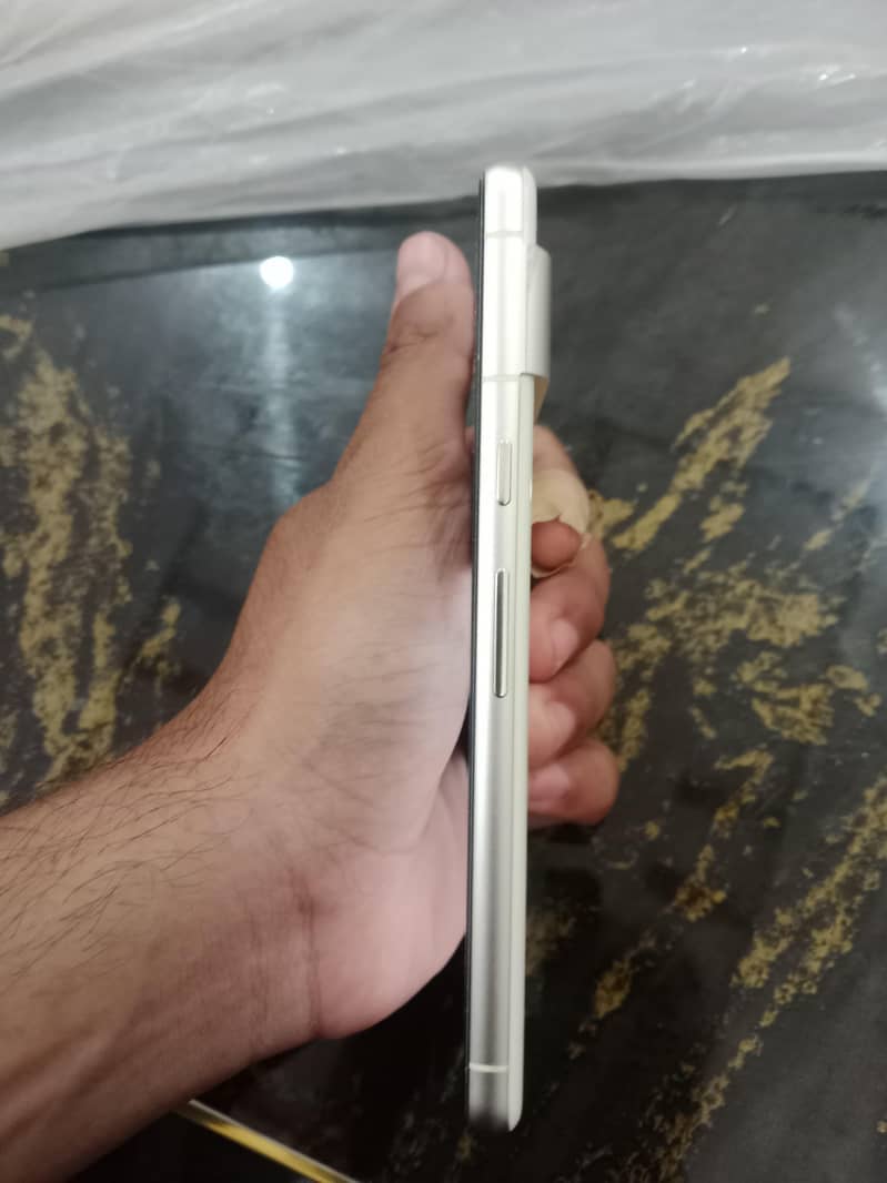 GOOGLE PIXEL 7 4