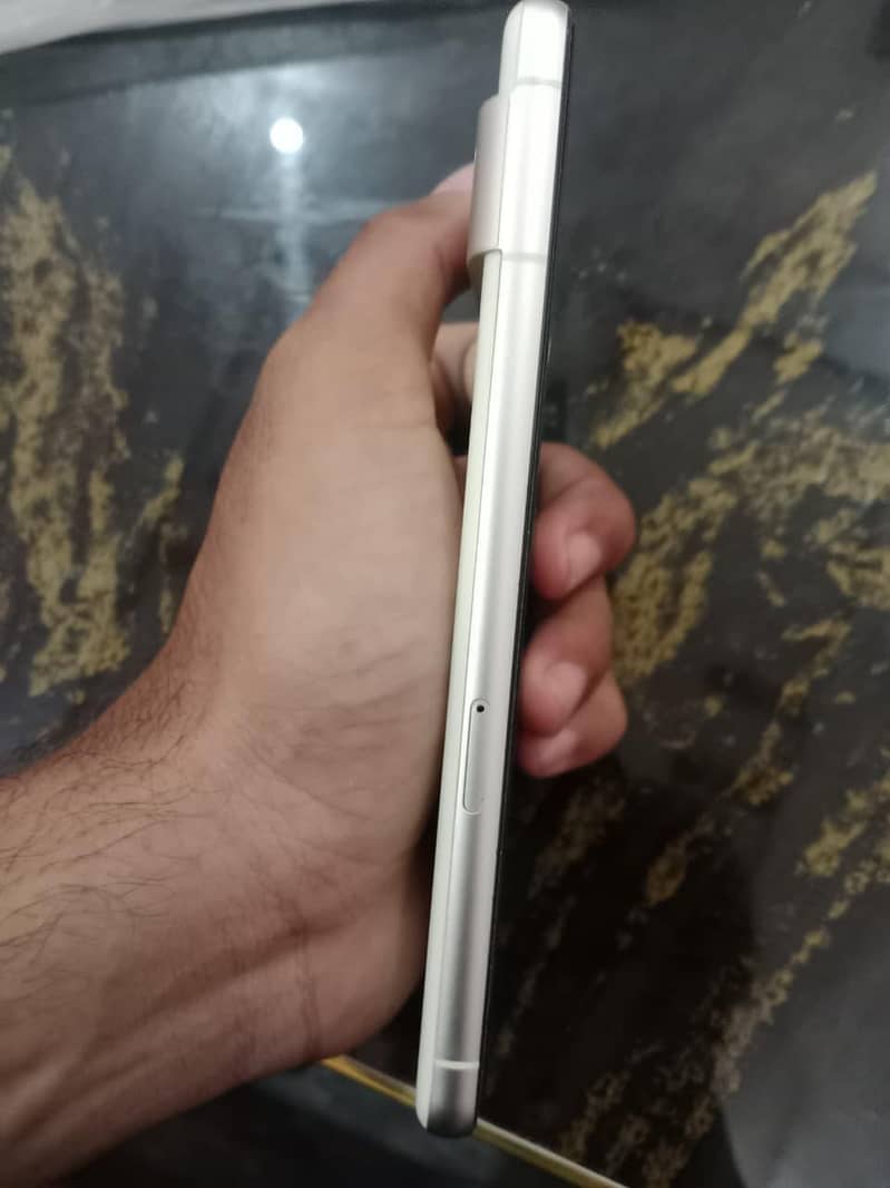 GOOGLE PIXEL 7 6