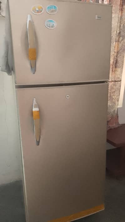 Family size Haier fridge-perfect cooling-low bill urgent sale in Wah