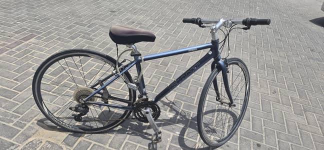 gaint hybrid bike-ideal for fitness bike
