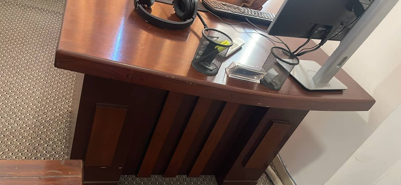 Office table 0