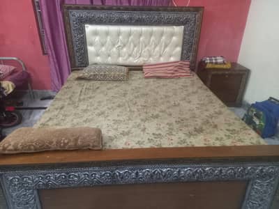 King size double bed with matress, dressing and 2x side tables