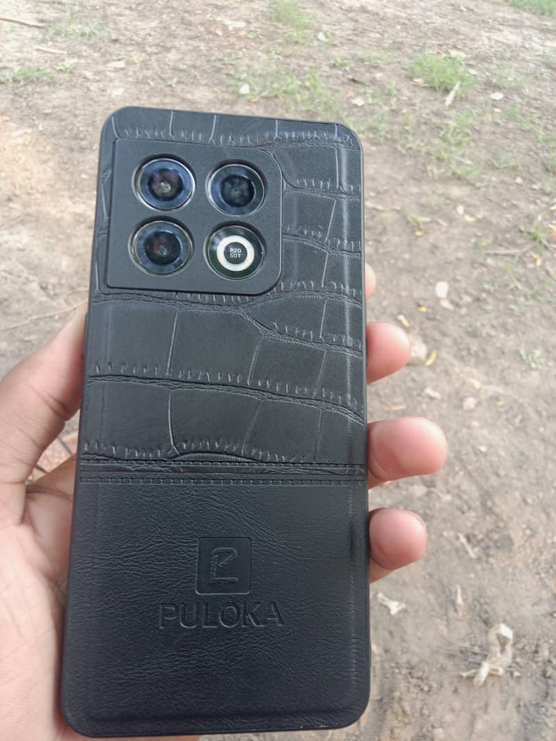 One Plus 10 Pro 1