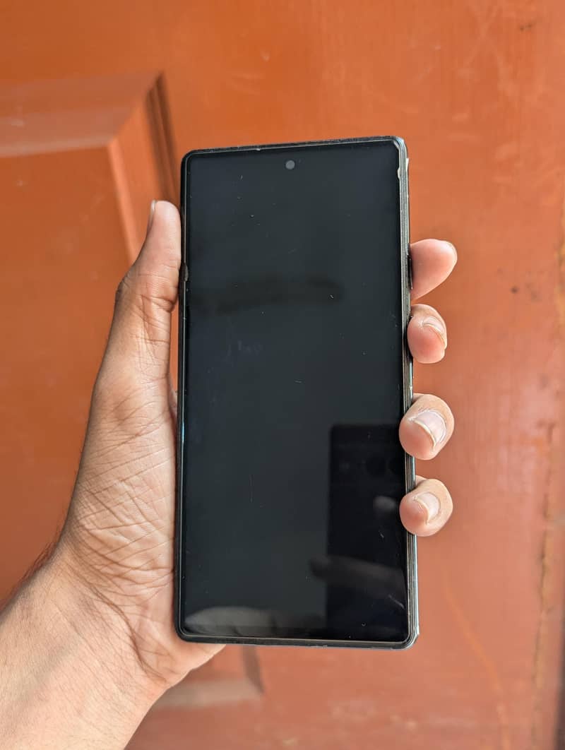 Google Pixel 6 5