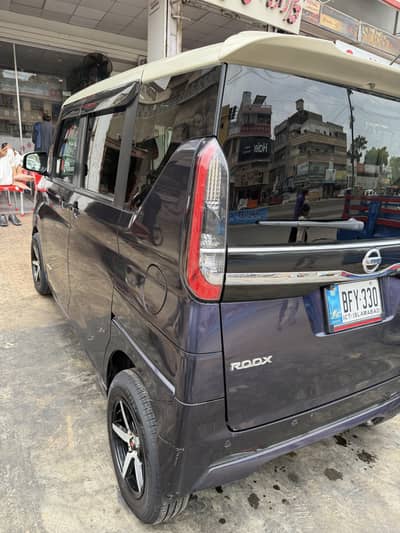 Nissan Roox 2022