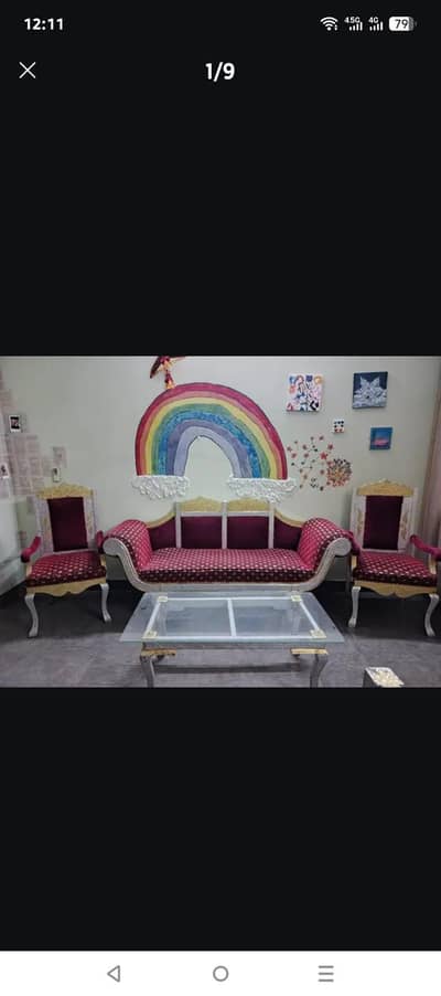 Dewaan with 2 chairs and glass table