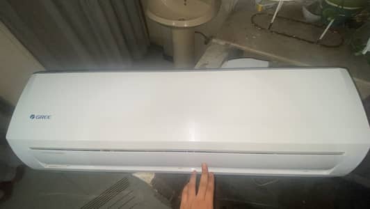 Gree 1.5 ton ac