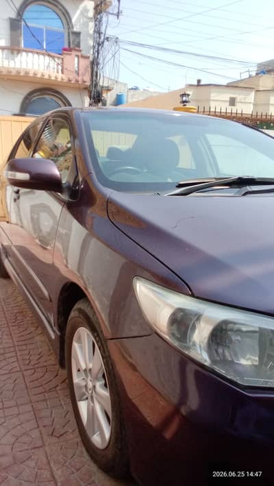 Toyota Corolla Altis 2012