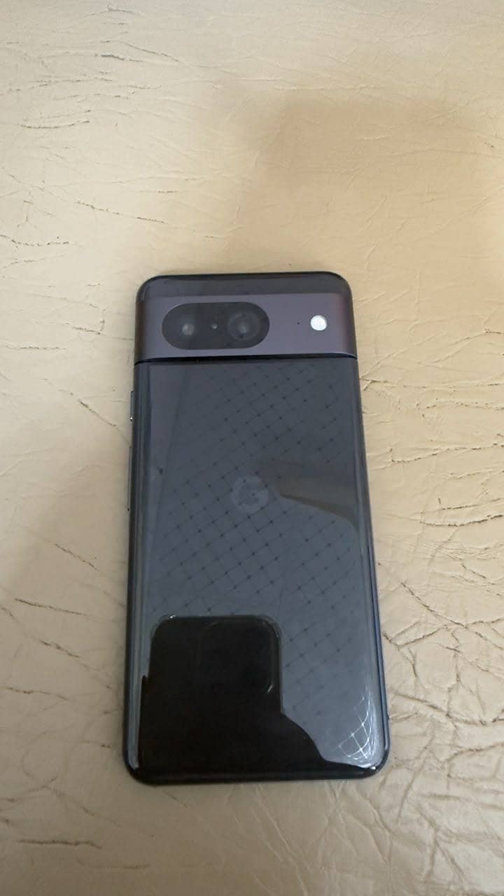 Google Pixel 8 3